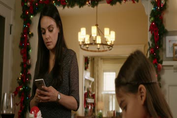 A Bad Moms Christmas 2017 in Hindi dubb thumb
